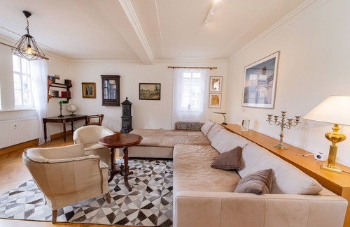 Eisenach Apartamento | Karlstraße 1-Apartamento-Vista a la Ciudad-Baño Privado