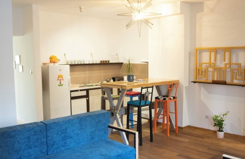 Novi Sad Apartamento | Discover a spacious and inviting retreat designed for comfort and enjoyment.