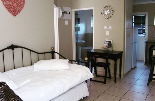 Parow North Apartamento | Discover Cape Town - a Home from home