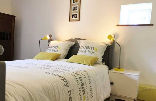 Saint-Dizier-Leyrenne Cama Y Desayuno | Discover the charms of the French countryside - eco & rural tourism