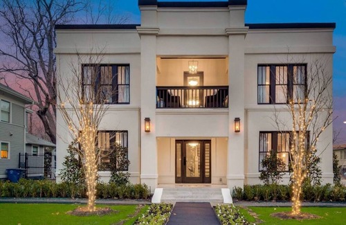 Old East Dallas Condominio | Modern Luxury Residence in Quiet Neighborhood