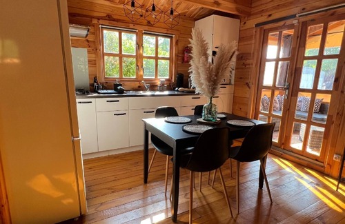Venizel Chalet De Esquí | Discover our chalets: natural relaxation or luxury & comfort. Your escape aw