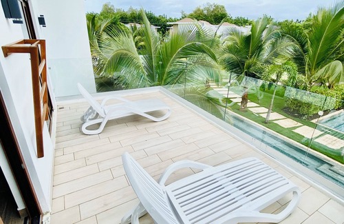Monterrico Chalet De Esquí | Discover our villa in Monterrico, Guatemala, an oasis of comfort by the sea.