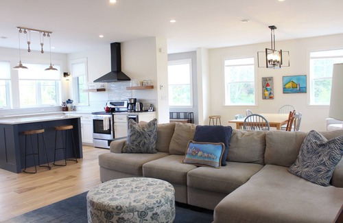 Stanhope Casa | Discover paradise just minutes away from stunning National Park Beaches!