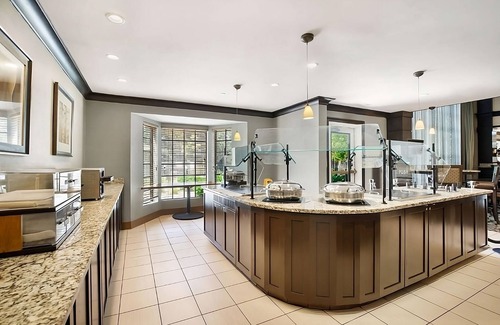 Carmel Mountain Ranch Hotel | Discover San Diego: Comfortable Unit w/ Pool, Breakfast & Pet-Friendly Stay!