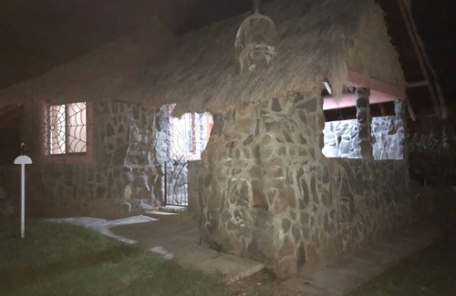 Nakuru County Cabaña | Discover the beauty of the Great Rift Valley, Immersed in Nature and Wildlife