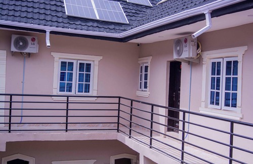Ibadan Apartamento | Discover the perfect blend of comfort in our stylish 2 bedroom apartments.