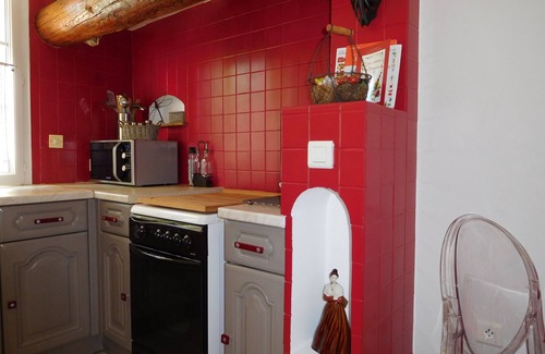 Auriol Casa | Descubra la PROVENCE en casa con encanto 4 *, piscina, sauna, VUE Sainte Baume