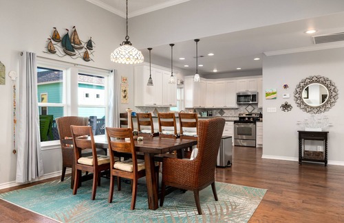 Port Bolivar Casa | Discover tranquility at this 3/3 steps away from the beach with a fenced yard