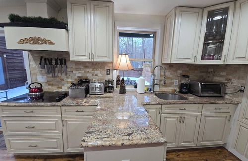 Pocono Lake Cabaña | Discover your ideal Pocono Lake vacation rental at Pocono Dream Cottage!