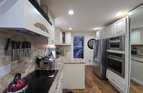 Pocono Lake Cabaña | Discover your ideal Pocono Lake vacation rental at Pocono Dream Cottage!
