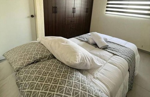 Tlaquepaque Casa | Disfruta de un Hermoso y Tranquilo Espacio, Acogedora Casa al sur de la Ciudad