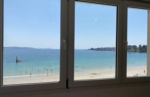 Sanxenxo Apartamento | Disfruta Sanxenxo en Ventana al mar Home frente a la playa Silgar