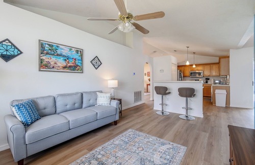 Winter Haven Casa | Disney Castle Cove - Private Pool & Community Boat Ramp close to Legoland