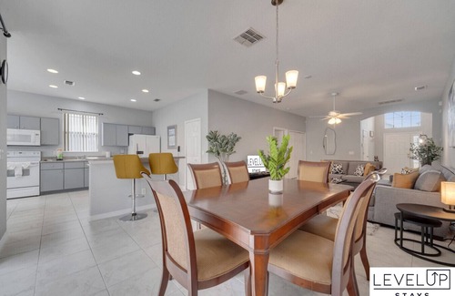 Crystal Cove Apartamento | Disney Getaway~Pool~Gated Resort~Near Parks
