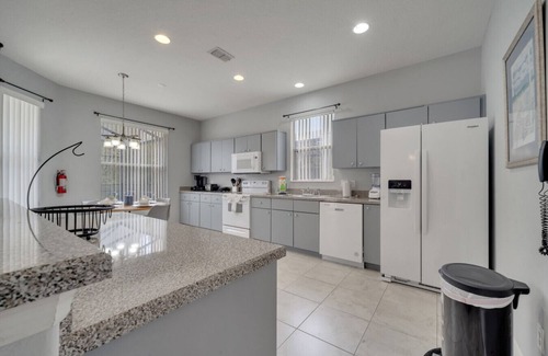 Crystal Cove Apartamento | Disney Getaway~Pool~Gated Resort~Near Parks