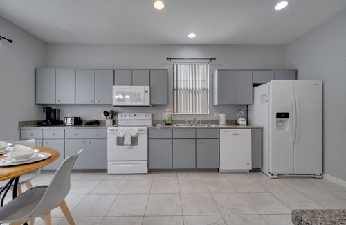 Crystal Cove Apartamento | Disney Getaway~Pool~Gated Resort~Near Parks