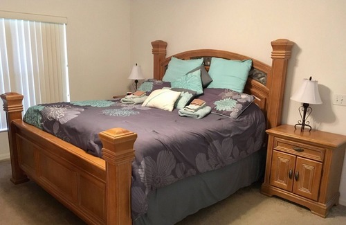 Doral Woods Casa | Fall Special! ¡Solo $ 80 / nt! Disney 4 dormitorios con piscina en casa, 2 maestros