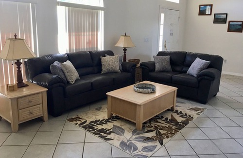 Doral Woods Casa | Fall Special! ¡Solo $ 80 / nt! Disney 4 dormitorios con piscina en casa, 2 maestros