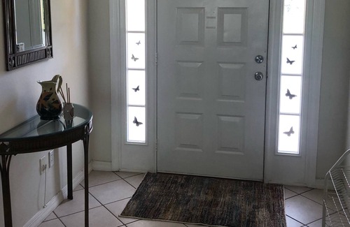 Doral Woods Villa | DISNEY Pool home, Fenced yard , Boat parking , 2 Master suite FREE Wifi