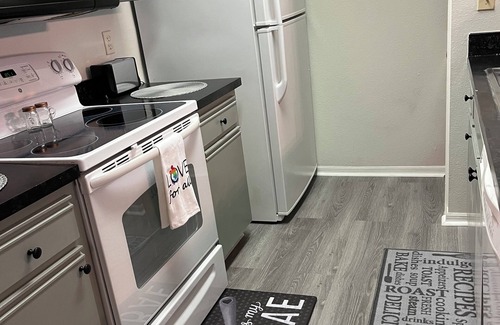 Royal Palm Bay Condominio | Disney retreat. 4.5 miles from Disney.