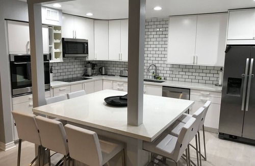 Lyon Street Casa | NUEVO LISTADO: Moderna casa familiar cerca de Disney y la playa a pie de zoológico