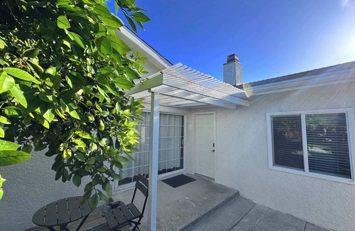 Sherwood Forest and Thistle Development Casa | Disneyland/Knott's, 6BR, 4BA, 3000 sqft, No Tax