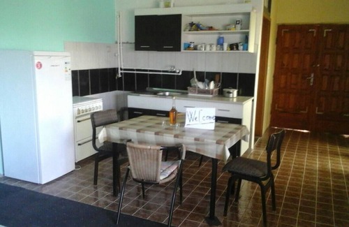 Vladicin Han Apartamento | distance Vlasinsko Lake Prekodolce by car is 31.0 km, it is about 41 mins drive
