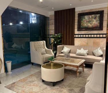 Hera Street Apartamento | Diva Hotel Suites