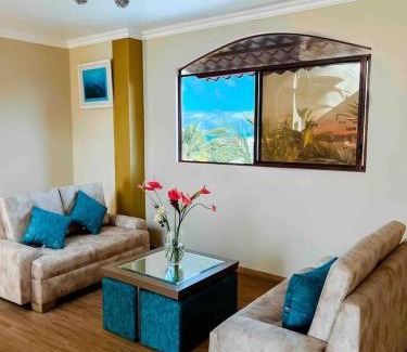 Bahia de la Academia Cama Y Desayuno | Diver's Den Casa en renta en Puerto Ayora , Islas Galapagos