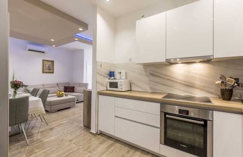 Solin Casa | Diverso A&B Holiday property