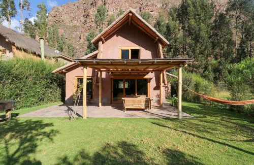 Calca Casa | Divine 3BR House in Valle Sagrado