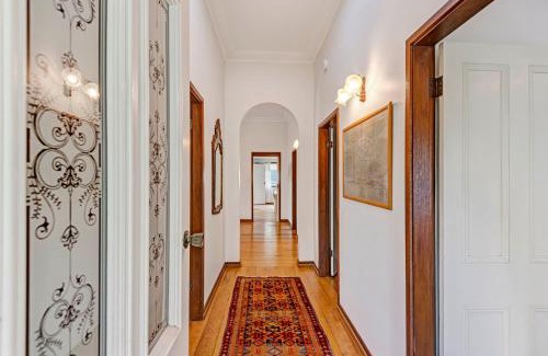 Bangalow Casa | Divine Cottage - Main Street Bangalow