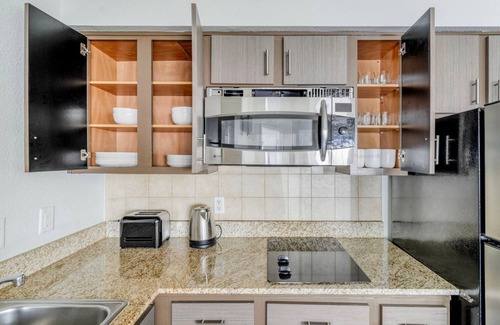 Gateway Apartamento | Divine Gateway 1BR w/ Gym, Pool, nr Stadium, by Blueground