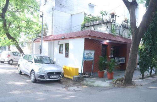 Sarita Vihar Apartamento | Divine India Service Apartment 3Bhk,B57 Sarita Vihar,Apollo