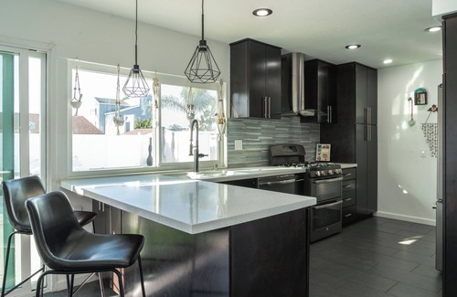 Otay Mesa West Casa | Divine Light Pool House - 4 Bedrooms - Monthly Rental - San Diego - Modern