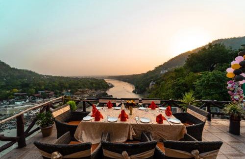 Tapovan Complejo | Divine Resort & Spa