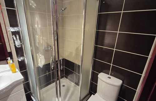 Divcibare Hotel | Vila Bob