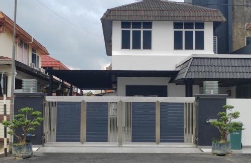 Taman Intan Casa | DIY Ocean BB 5BR Home Near Hak Yi Gai, 18 Guests