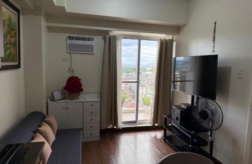 Project 4 Apartamento | DMCI TheOrabella QC,1 BR w/bal in Cubao38sqm condo