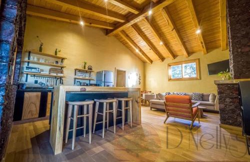 Mazamitla Chalet De Esquí | DNellys/Cabaña Roja