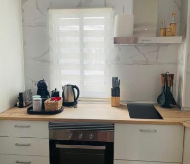 Distrito Noroeste Apartamento | Doña Berenguela 16