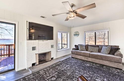 Grove Casa | Dock and Pool Access Lakefront Grove Home!