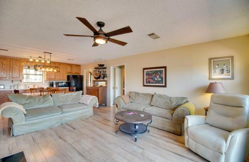 Scranton Casa | Dock and Water-View Deck Home on Lake Dardanelle