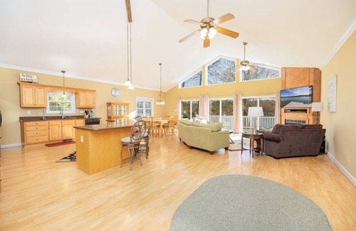 Osprey Point Casa | Dock Daze | Luxury Rental | Great Views & Lot | 3-night min