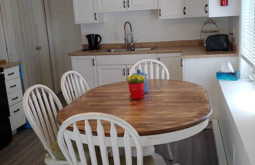 Cormierville Cabaña | Dock Level - By the Sea Cottage Rentals