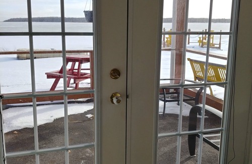 Cormierville Cabaña | Dock Level - By the Sea Cottage Rentals