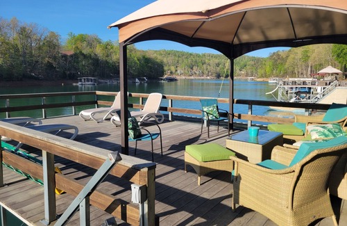 Jacksboro Casa | Dock Life at beautiful Norris Lake!!!