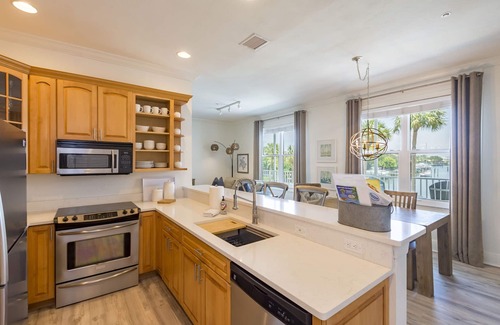 Clearwater Beach Condominio | Muelle de la bahía - Hermoso Litoral 2 KING BR / 2BA Condo!