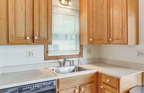 Harrison Casa | Dock + Views: Scenic Lakefront Escape in Harrison
